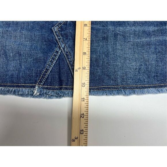 Billabong Denim Embroidered Mini Skirt Size 9 Low Rise - Picture 11 of 12